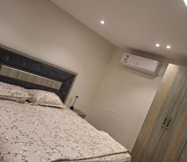 Taif Apartment | استديو امواج الراقي