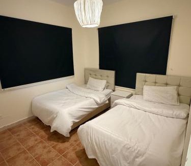 Durrat Al-Arous Apartment | دره العروس شاليه شاطئ الحمراء