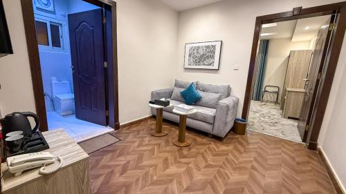 As Salamah Apartment | جناح فندقي من غرفه وصاله وصول ذكي في السلامه