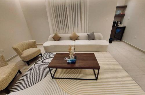 Al Khobar Apartment | Elevate Eight - Modern 1BR in Al Khobar