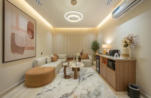 Al-Rawdah Apartment | Velora Living Palm Suite 70 Smart TV