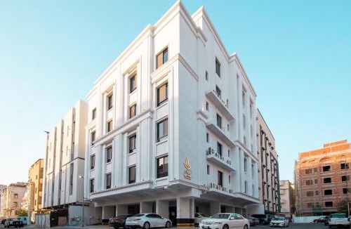 Sari Street Apartment | Dream Home -luxurious suite