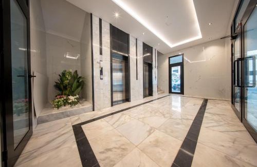 Sari Street Apartment | Dream Home -luxurious suite