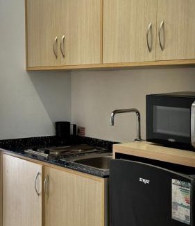 Durrat Al-Arous Apartment | شاليه ورد درة العروس غرف فندقية على شاطئ البردايس