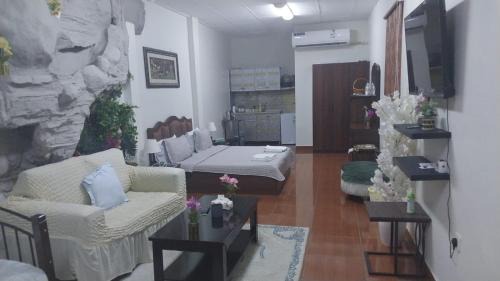 Jeddah House | Studio Apartment