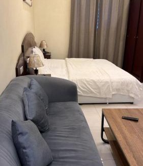 Buraydah Apartment | غرفه سويت مع مطبخ