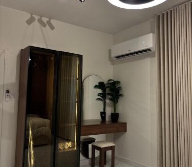 Al Aqrabiyah Apartment | Olive home