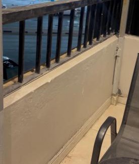 Al Khobar Apartment | استديو كوزي مع بلكونه