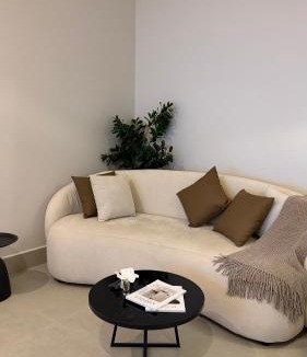 Dammam Apartment | AURA Stay