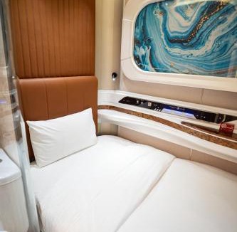 Muharraq Hotel | Bahrain Airport Hotel Airside Hotel for Transiting and Departing Passengers only