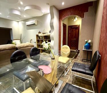 Al Kura Apartment | دلتا ابحر