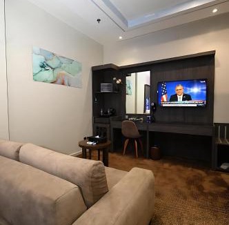 Jizan Hotel | فندق ان فيولا