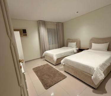 Al-Hamra'a Apartment | شقة 3 غرف نوم وغرفة عاملة الحمراء جدة
