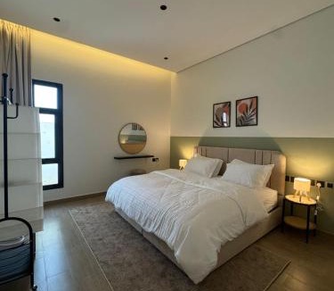 Qaisumah Apartment | شقة الدانة وصول ذاتي القيصومه