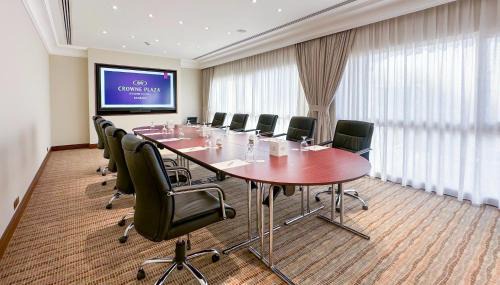 Diplomatic Area Hotel | Crowne Plaza Bahrain by IHG