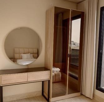 Dammam Apartment | شقة بصالة وأربع غرف نوم بالقرب من المدينة العالمية