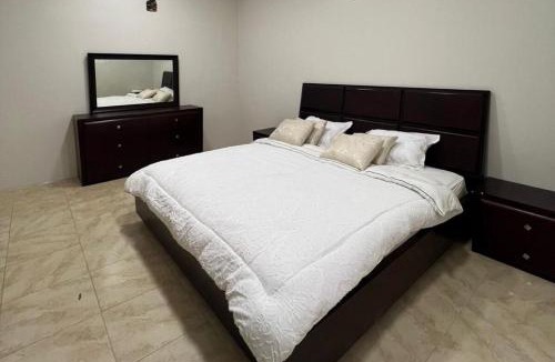 Al Khabra Villa | A full house of two floors منزل كامل من طابقين