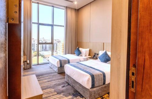 Al-Hamra'a Hotel | Grand hotel alhamra