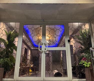 Jeddah Apartment | Modernistic Antique Stay