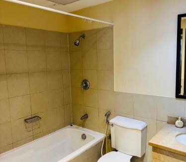 Bay La Sun Apartment | شقق التجوري Al-Tjouri Apartments