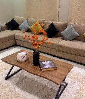 Hera Street Apartment | جناح غرفة وصالة واسعة بحي المروة 8دقايق من المطار