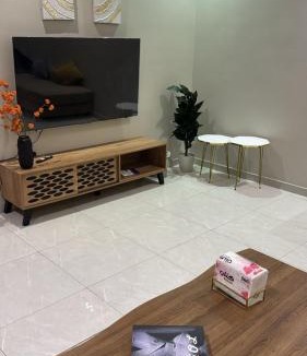 Hera Street Apartment | جناح غرفة وصالة واسعة بحي المروة 8دقايق من المطار