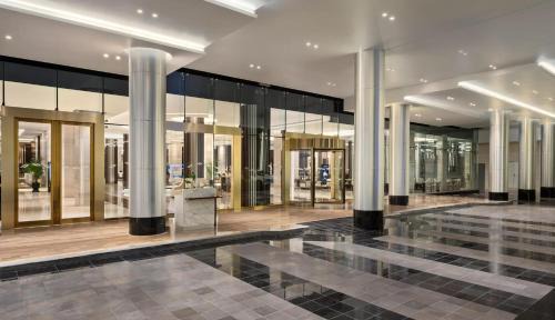 Manama Hotel | Hilton Bahrain City Centre Hotel & Residences