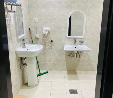 Tabuk Apartment | زائر الفخامه للشقق المخدومه