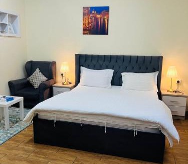 Tabuk Apartment | زائر الفخامه للشقق المخدومه