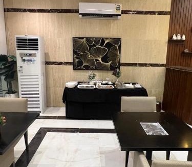 Jizan Hotel | فندق أجنحة السمو الفندقيه