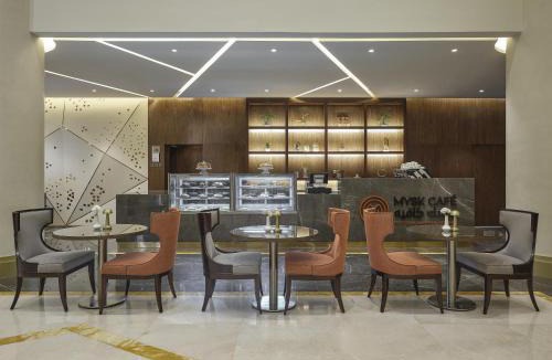 Mecca Hotel | DoubleTree by Hilton Makkah Aziziyah