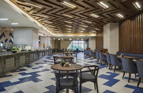 Mecca Hotel | DoubleTree by Hilton Makkah Aziziyah