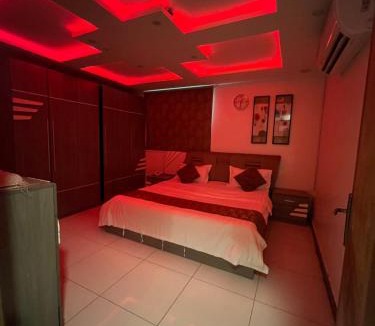 Riyadh Apartment | شركة اجنحة ريمة للشقق المخدومة