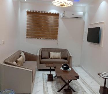 Tayma Apartment | زاير هداج للشقق المخدومة - أقتصادي