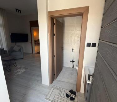 Dhahran Ski Chalet | شالية موج 335