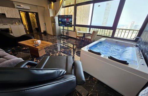 Ash Shati Apartment | Suger Suite Sea View جناح سطح القمر اطلاله بحريه