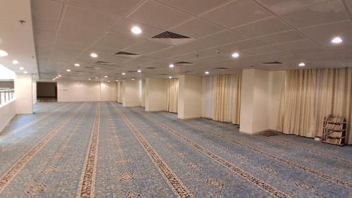 Batha Quraysh Hotel | فندق كونكريت السحاب مكة