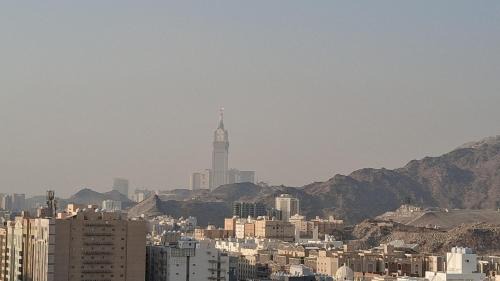 Batha Quraysh Hotel | فندق كونكريت السحاب مكة