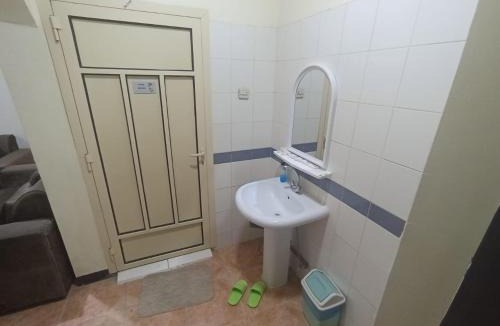 Al Mubarraz Apartment | شركة العييري للشقق المخدومة شركة شخص واحد الاحساء 4