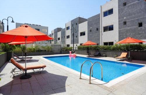 King Abdul Aziz Road Apartment | Mabaat-White Pearl Compound - 600 A-Villa 6