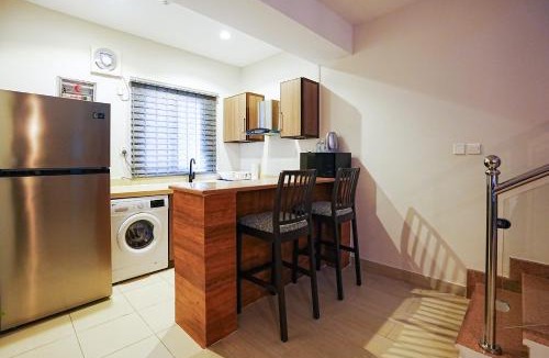 King Abdul Aziz Road Apartment | Mabaat-White Pearl Compound 600 B Villa 16