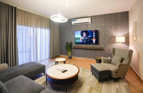 King Abdul Aziz Road Apartment | Mabaat-White Pearl Compound 600 B Villa 3