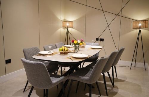 Qurish Street Hotel | Casablanca Elite