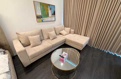Manama Apartment | Sea View Studio Perfect for Couples In Harbour Row