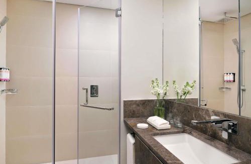 Al Andalus Hotel | Mövenpick Hotel Tahlia Jeddah