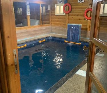 Taif Ski Chalet | كوخ الوهط الريفي