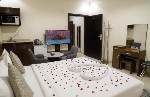 Tabuk Apartment | بناية الســــــــــرايا للشقق المخدومة