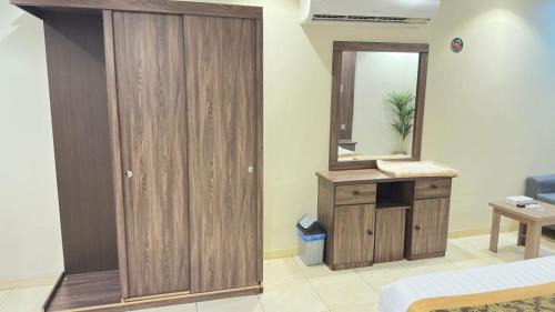 Riyadh Apartment | نيو سويت للشقق المخدومة 9 إقتصادية