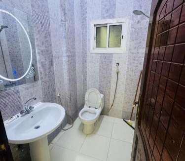 Gurayat Apartment | شقق مناره القريات للوحدات السكنية شقق مخدومه التصنيف اقتصادي