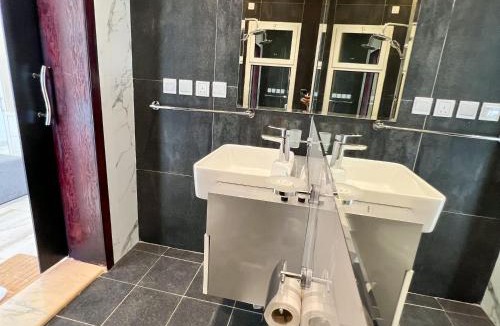 Ash Shati Apartment | Luxurious Apartment